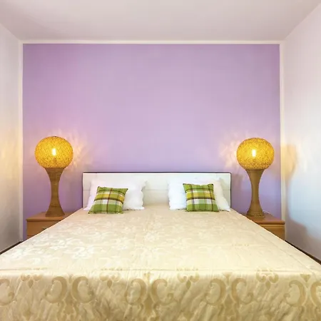 5 Bedroom Cozy In Labin (Istria)